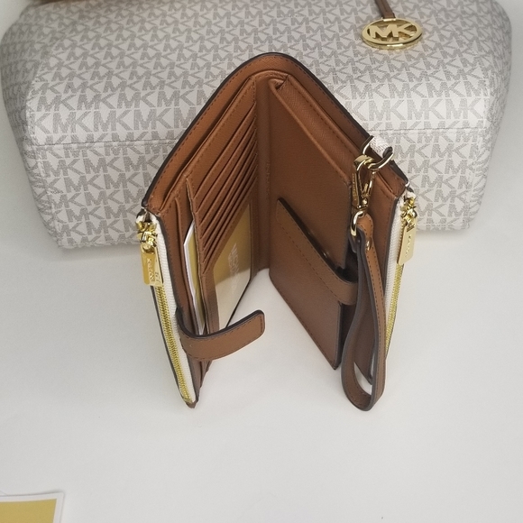 🔥 NWT MICHAEL KORS 2 SET DESIGNER Shoulder Purse Bag + Wristlet Matching - Picture 9 of 10